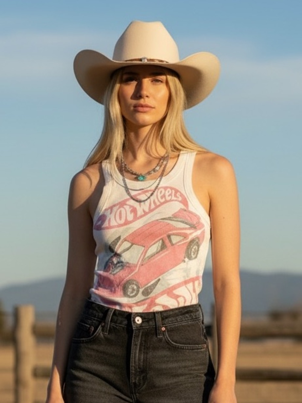 Hot Wheels Cream Ribbed Knit Tank Top Pink Race Car Graphic Y2K Retro M